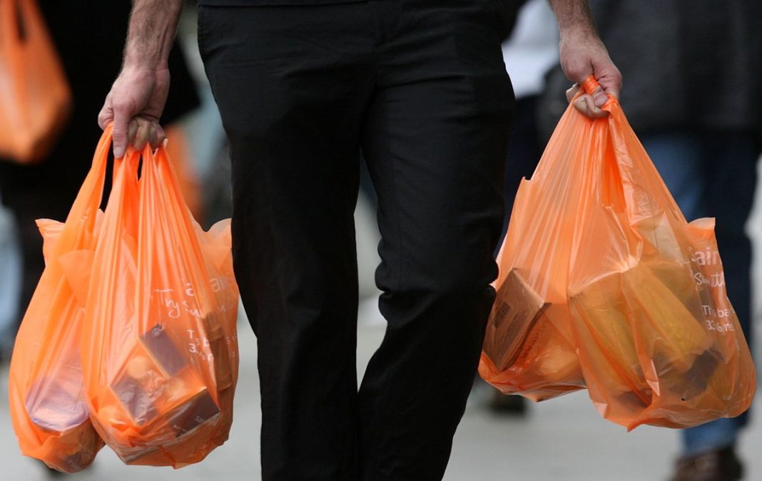 https://latinamericanpost.com/14287-colombia-bans-small-plastic-bags-distribution